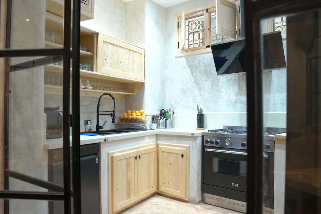 Riad Zhor Tanger - Medina Extérieur photo